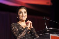 Ева Лонгория. Ева Лонгория на вручении  YWCA USA Women of Distinction Awards Gala в отеле Hyatt Regency, Вашингтон.