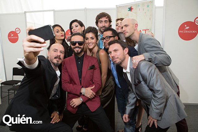 Cурия Вега. Фото с мировой премьеры фильма «Темнее ночи» на международном кинофестивале в Гуанахуато.