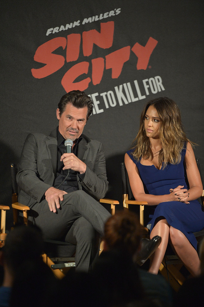 Джессика Альба. Джессика Альба и другие на пресс-конференции "Города грехов 2"