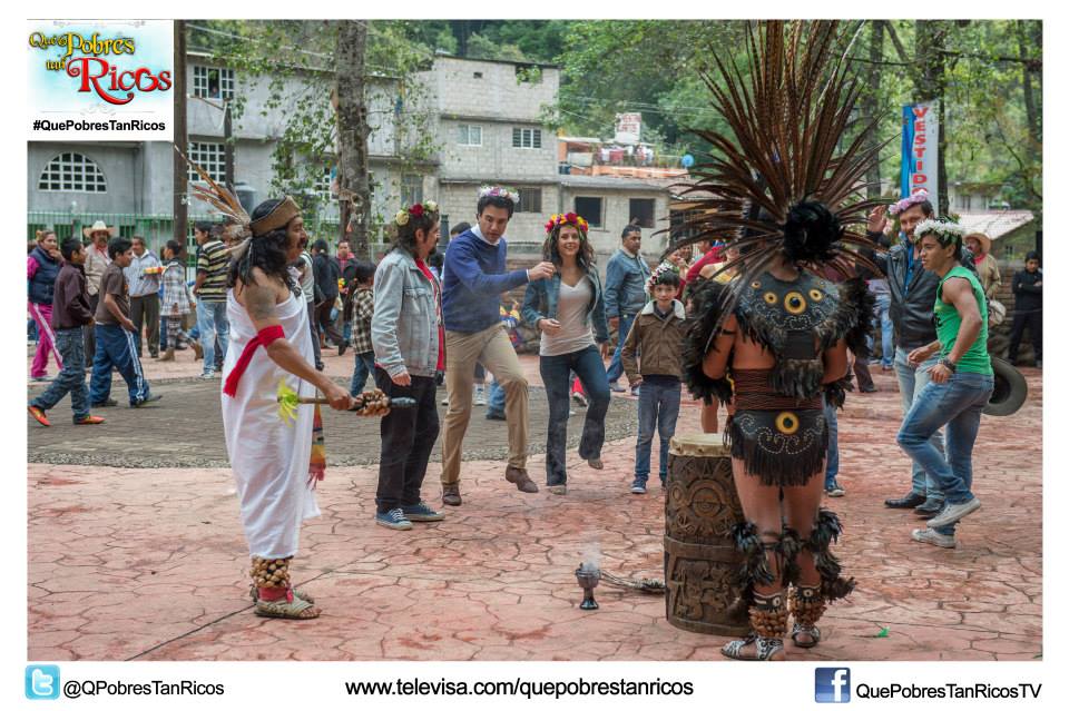 Cурия Вега. Фото Cурии на съемках теленовеллы «Какие же они богатые, эти бедные».