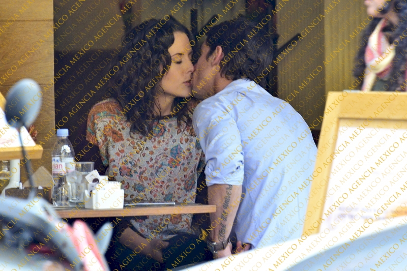 Cурия Вега. Сурия и Альберто в ресторане