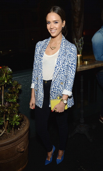 Джессика Альба. Джессика Альба посетила презентацию книги "A Denim Story" в Лос-Анджелесе