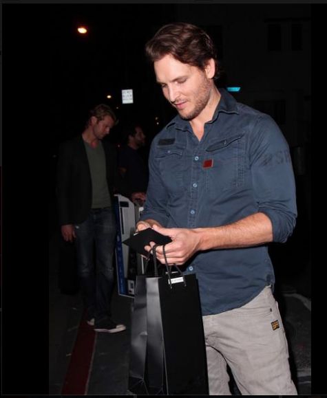 Питер Фачинелли. Peter Facinelli attends the Samsung Galaxy S4 Influencer Launch event at Chi - Lin Restaurant on May 7th 2013.