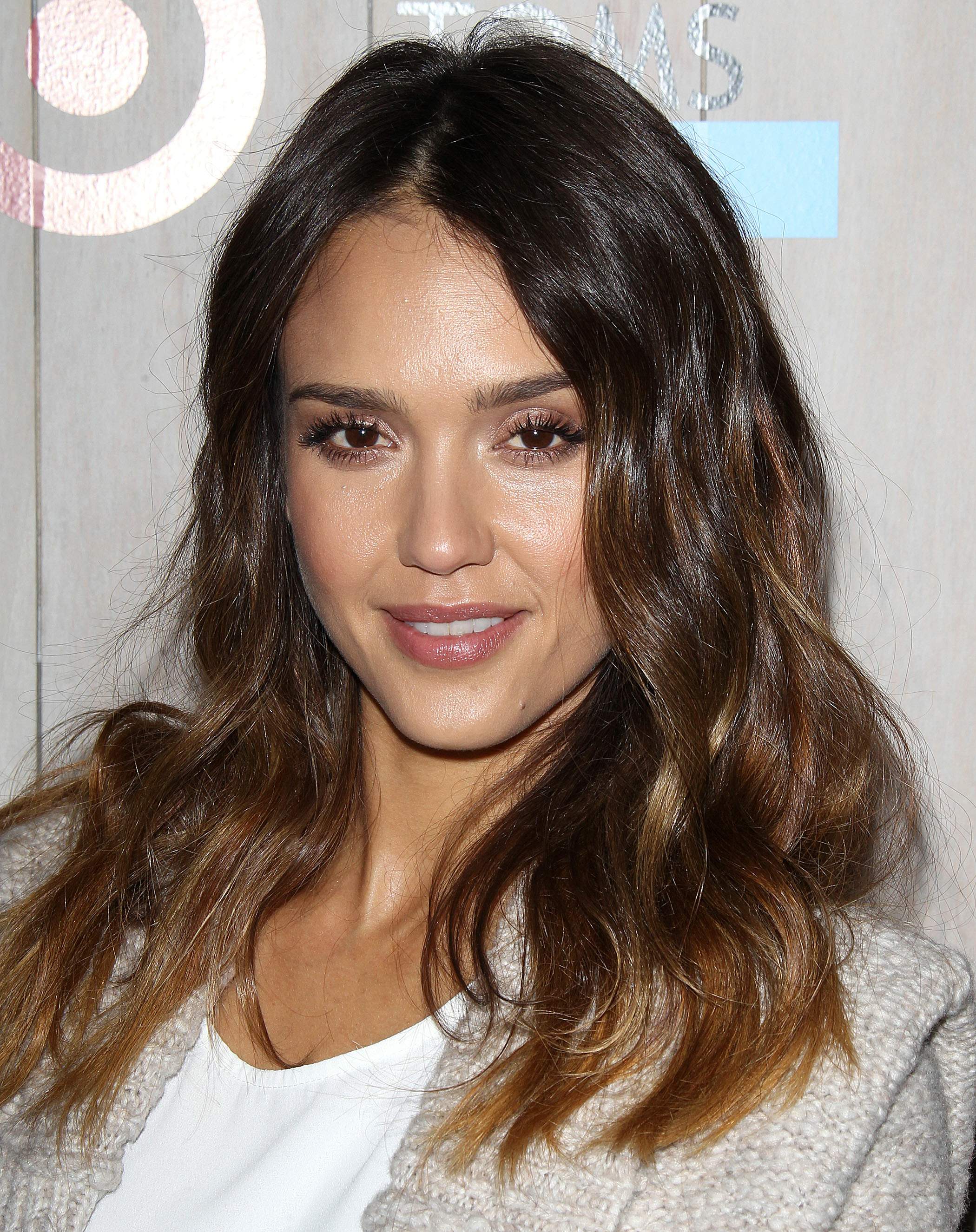 Джессика Альба. Джессика Альба на мероприятии TOMS for Target Launch в Калвер-Сити