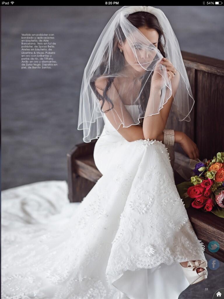 Cурия Вега. Обложка и сканы журнала «Vanidades Novias» с прекрасной Сурией.