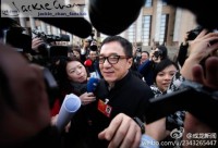 Джеки Чан. В Пекине в Доме народных собраний открылась первая сессия Всекитайского комитета Народного политического консультативного совета Китая 12-го созыва.