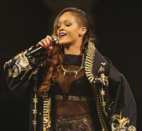 Рианна. DIAMONDS WORLD TOUR: СЕНТ-ПОЛ, США (24 МАРТА)