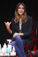 Джессика Альба. Джессика Альба на "An Honest Conversation" в Нью-Йорке