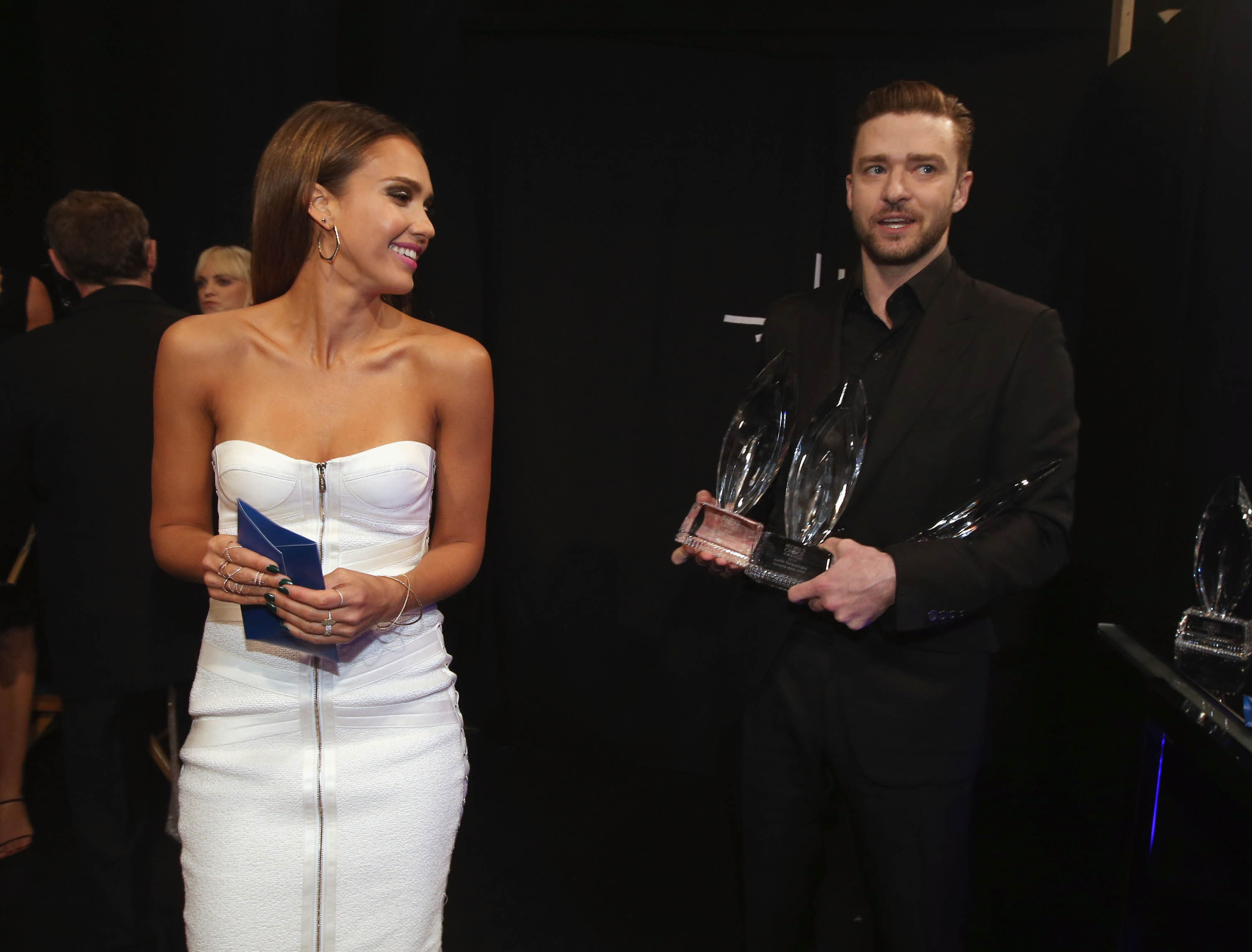 Джессика Альба. Джессика Альба на церемонии "People's Choice Awards 2014"