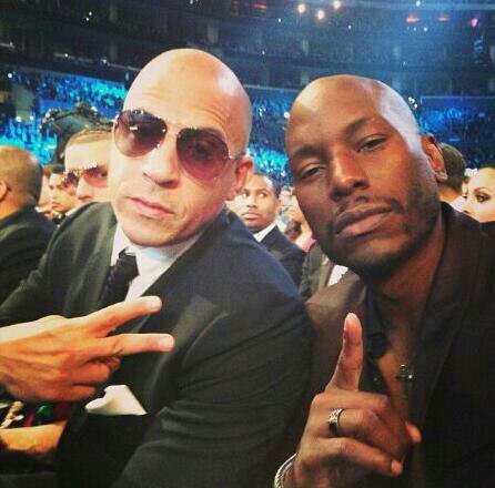 Вин Дизель. Vin Deiesel Interview 5th GRAMMY Award Red Carpet (Grammy Award 2013) 