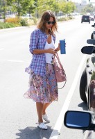 Джессика Альба. Джессика Альба в Санта-Монике