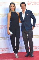 Джессика Альба приняла участие в турнире по гольфу World Celebrity Pro-Am в Mission Hills Haikou