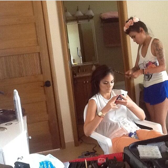 Химена Наваррете. Химена со своей командой.