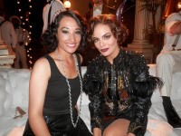 Химена Наваррете. Химена снялась в клипе певицы Belinda, они примеряли на себе образы разных эпох.