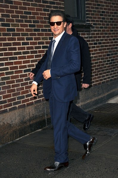 Джереми Реннер. Arrives at the 'Late Show with David Letterman' in NYC