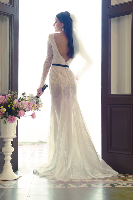 Химена Наваррете. Новая порция фото Химе в свадебных платьях от Benito Santos.