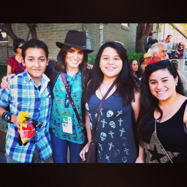 Никки Рид. Новые фото Никки и Пола с фанатами после концерта на BMI Brunch. 