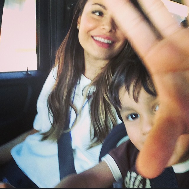 Миранда Косгроув. Новое фото с инстаграма Миранды