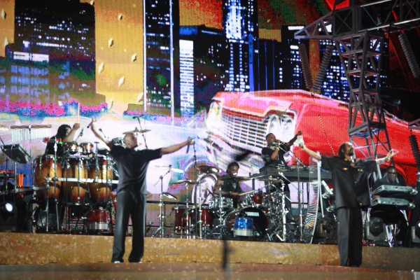 Эминем. DR. DRE, SNOOP DOGG И EMINEM ДАЛИ ЗАКЛЮЧИТЕЛЬНОЕ ВЫСТУПЛЕНИЕ НА ВТОРОЙ НЕДЕЛИ ФЕСТИВАЛЯ COACHELLA 2012 (ФОТО И ВИДЕО ОТЧЁТ)