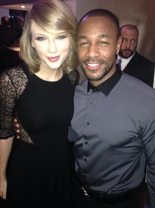 Тейлор Свифт. Тейлор на благотворительном ужине "Сity Of Hope" в Нью-Йорке, США.