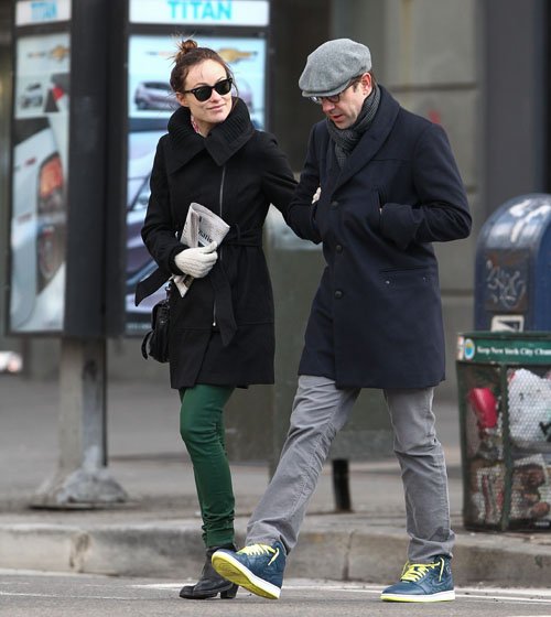 Оливия Уайлд. Оливия и Джейсон во время прогулки по улицам Нью-Йорка.