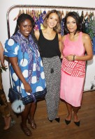 Джессика Альба. Джессика Альба приняла участие в презентации коллекции одежды под маркой "Studio One Eighty Nine" в Западном Голливуде