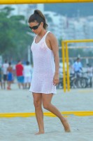 Ева Лонгория. Ева Лонгория со своими друзьями в Рио-де-Жанейро, Бразилия.