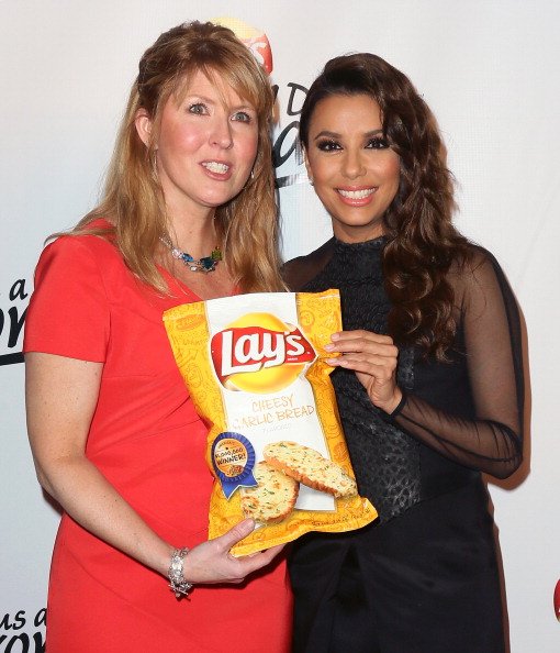 Ева Лонгория. Ева на мероприятии "Do Us A Flavor", которое  организованное  Lay's .