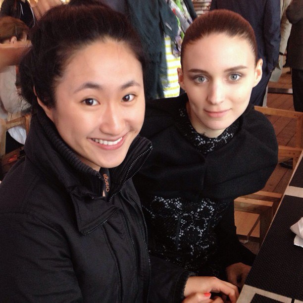 Руни Мара. Руни и Харви Вайнштейн представляют промо-ролик для "The Weinstein Company"