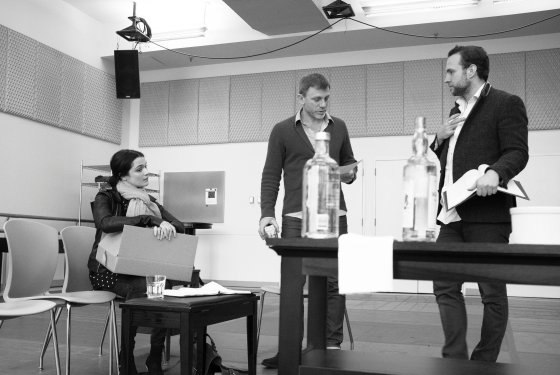 Дэниэл Крэйг. Эксклюзивные фото с репетиций спектакля "Betrayal" с Дэнилом Крэйгом и Рэйчел Вайс