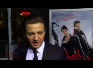 Джереми Реннер. 'Hansel & Gretel - Witch Hunters' premiere. Hansel & Gretel: Witch Hunters - Premiere