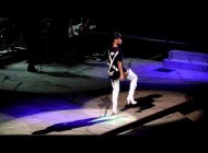 Рианна. DIAMONDS WORLD TOUR: АДЕЛАИДА, АВСТРАЛИЯ (26 СЕНТЯБРЯ) . Rihanna - What's My Name (Live at Adelaide Entertainment Centre | 26.09.13)