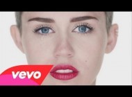 Майли Сайрус. Клипы Бритни Спирс и Майли запретили во Франции +18. Miley Cyrus - Wrecking Ball